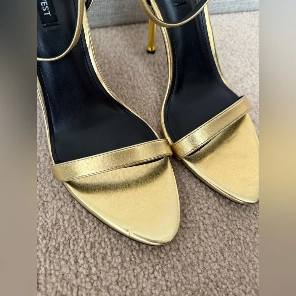 Nine West Women's Reina Ankle‎ Strap Sandal, SZ 10, Gold Metallic, Store Display